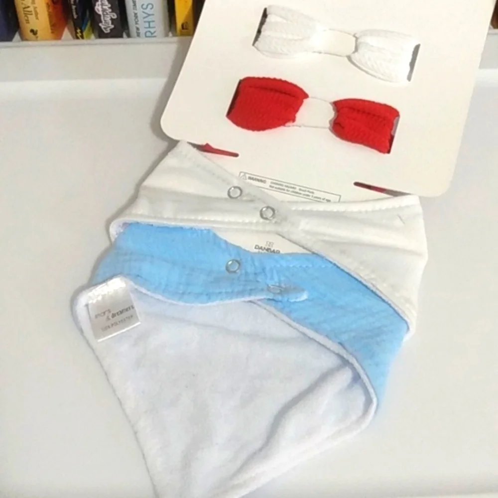 STARS & DREAMERS GIRL'S HEADBANDS & BANDANA BIBS 4 PIECE SET NWT